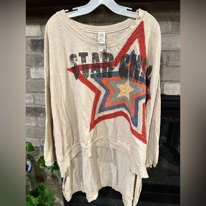 Magnolia Pearl star 3/4 sleeve shirt